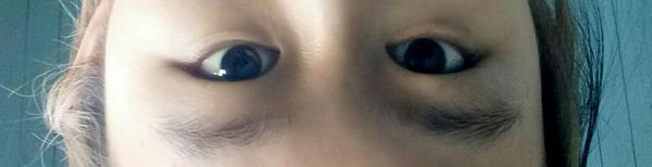 是这种吧眼尾上翘