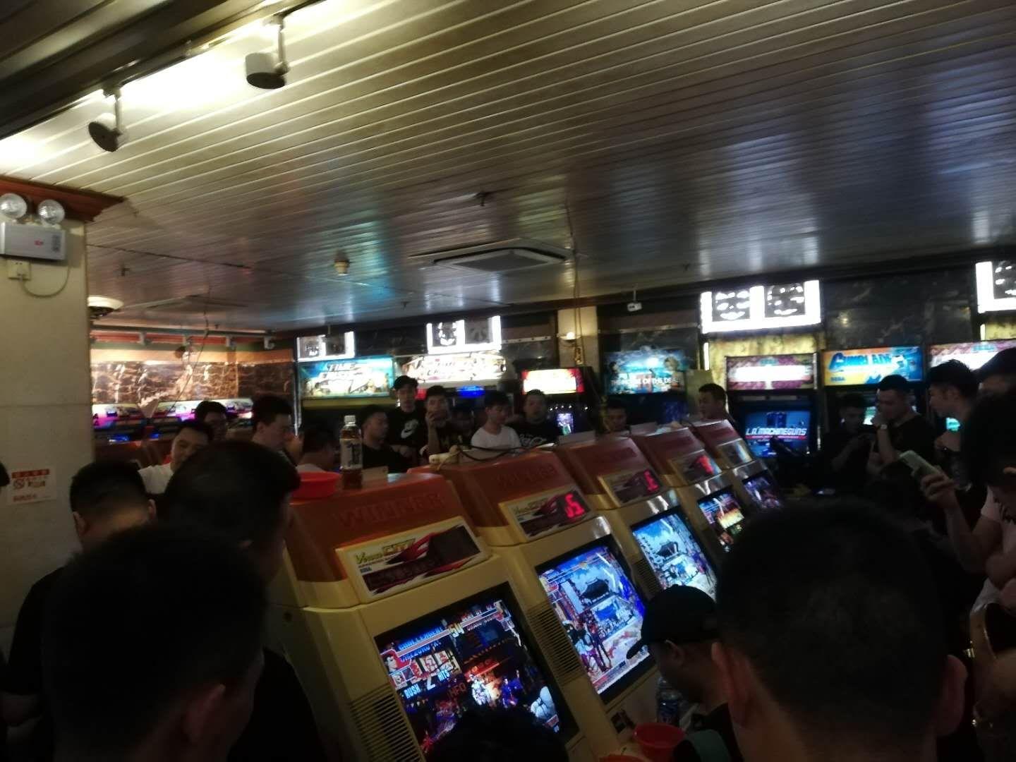 游戏厅老板为了赚钱有多拼，早上6点喊门就开，五毛也不嫌弃- 知乎