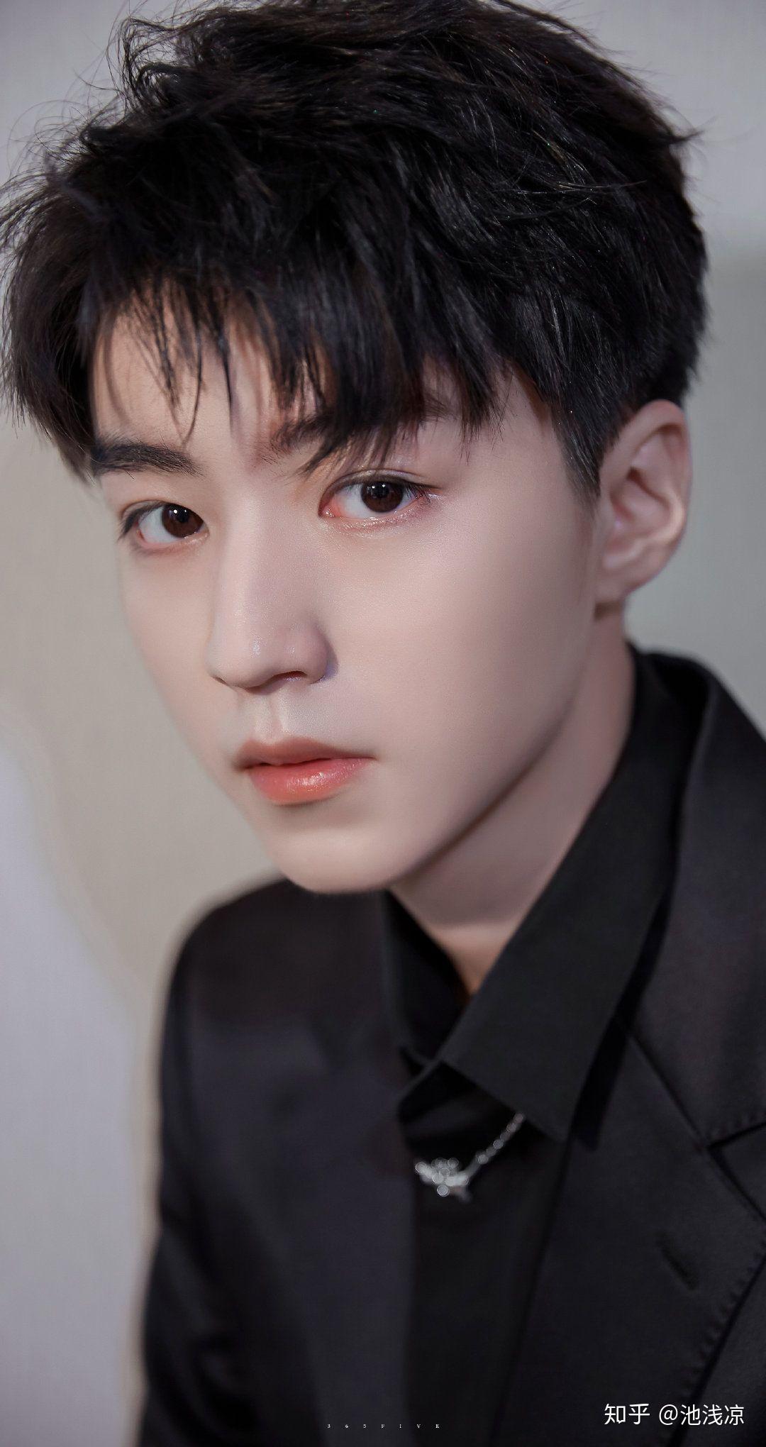 你最喜欢王俊凯五官中的哪个部分为什么