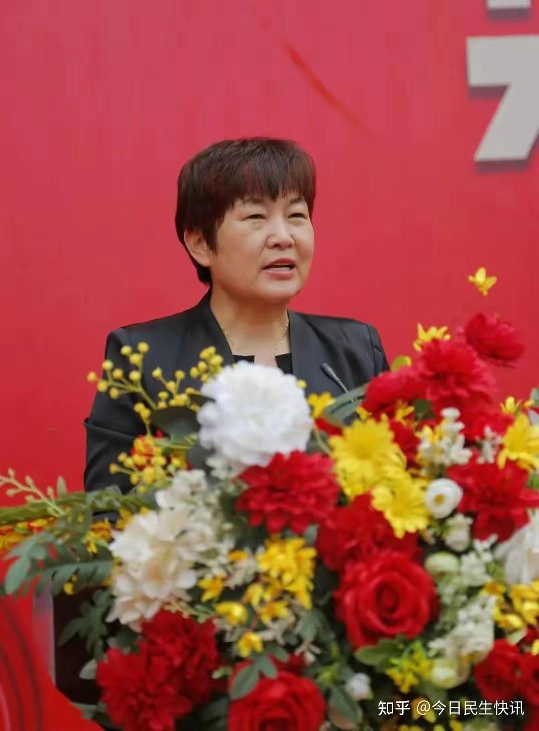 鹤壁市外国语中学教育集团与淇县一中集团化办学举行签约仪式