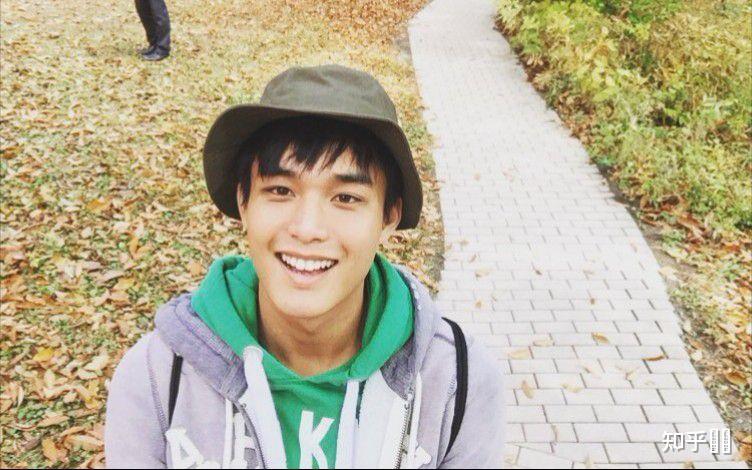 如何评价安俊朋在电视剧history4近距离爱上你中的表现