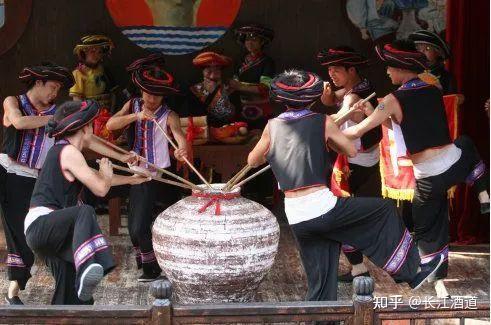 “咂酒”为何要用竹管? - 知乎