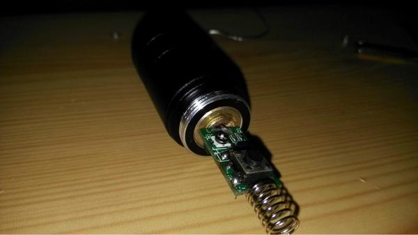 诺青100mw绿光激光手电更换激光管方法