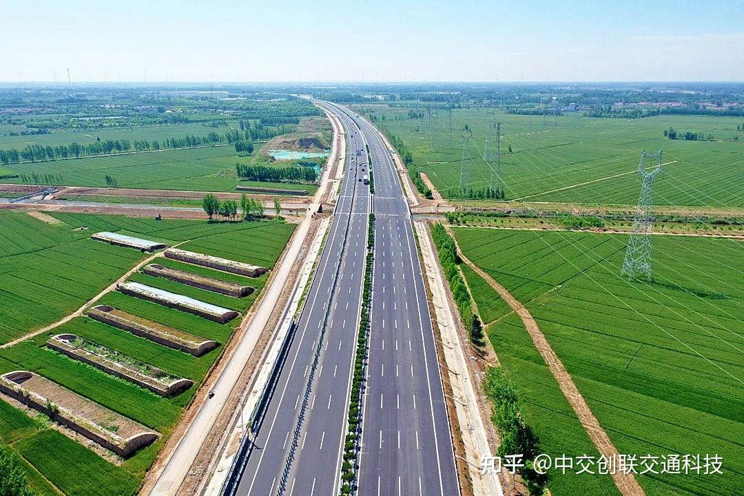 4608这条纵向大通道如添双翼