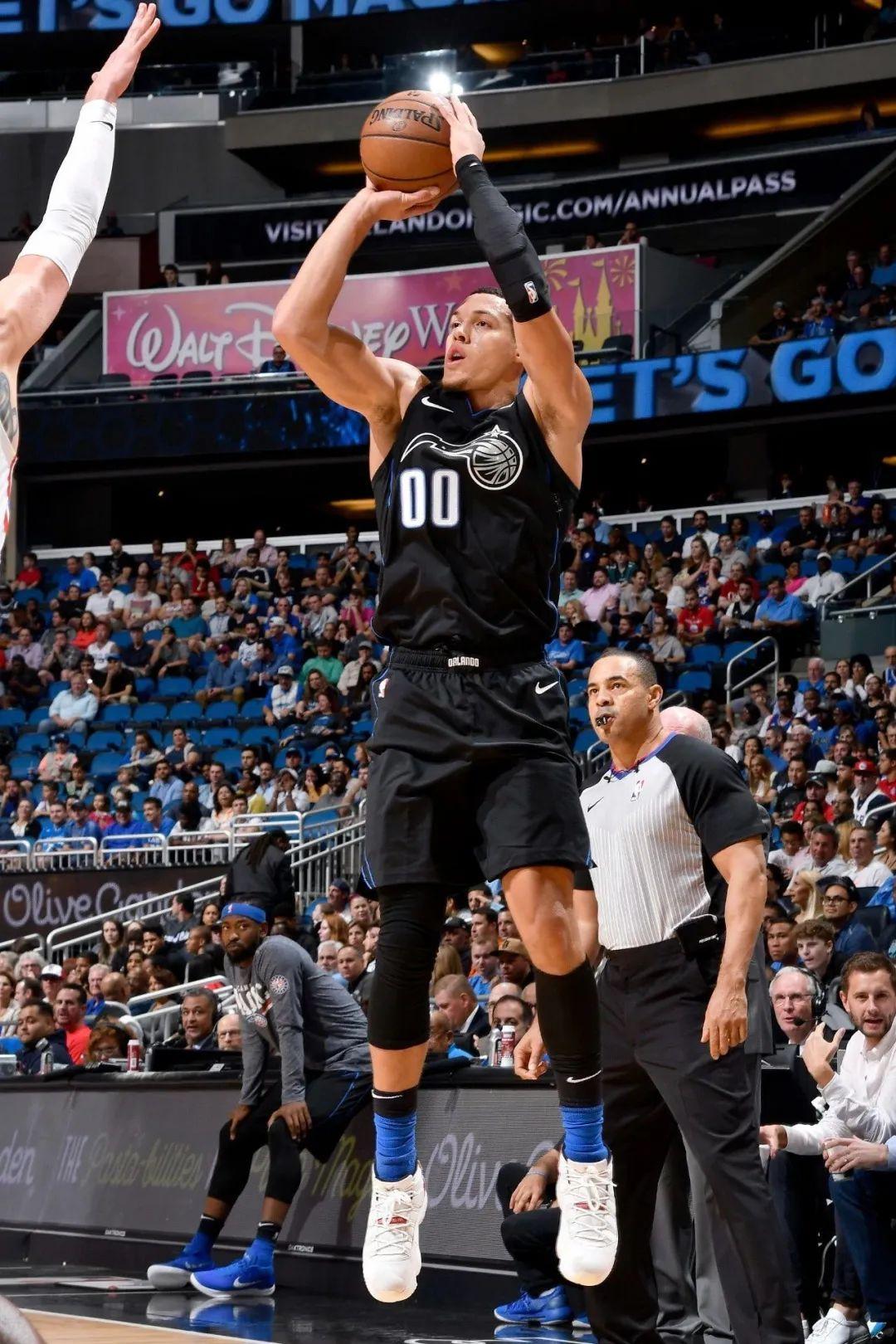 无冕之王丨阿隆戈登高清壁纸赏析