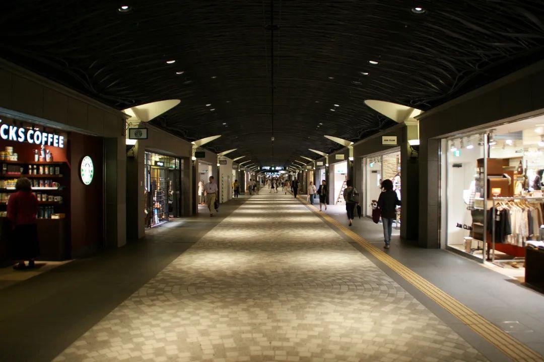 国外地下商场设计案例赏析