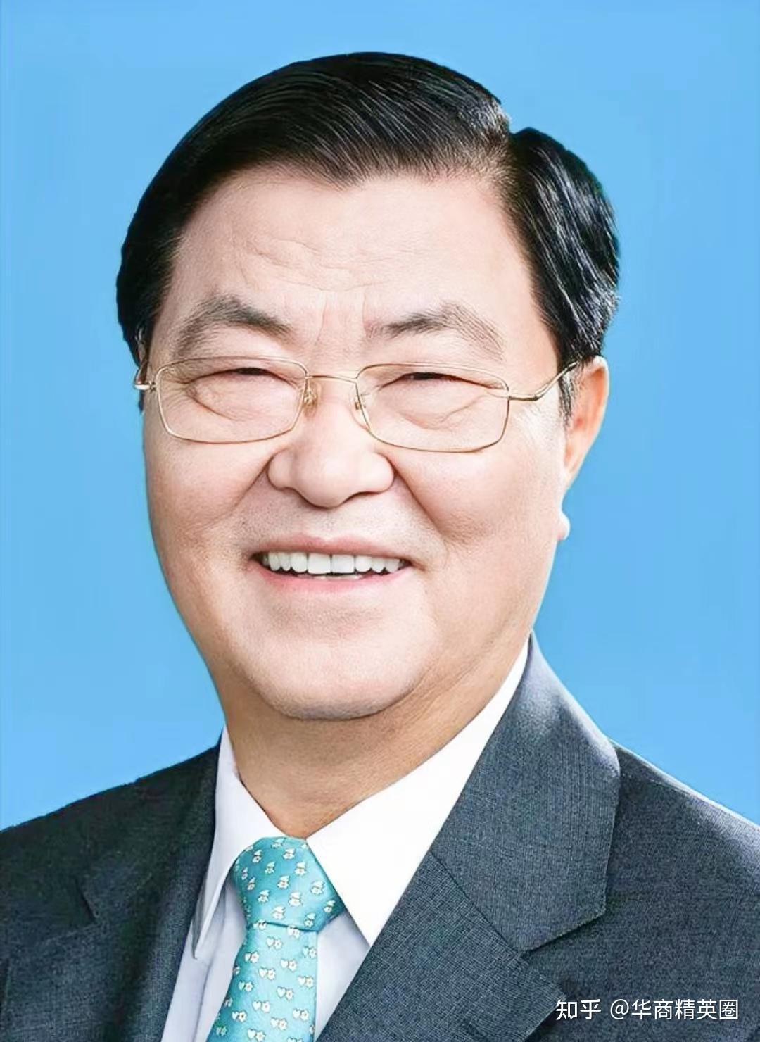 厦门宏发电声股份有限公司董事长兼总经理,法定代表人,现任宏发科技