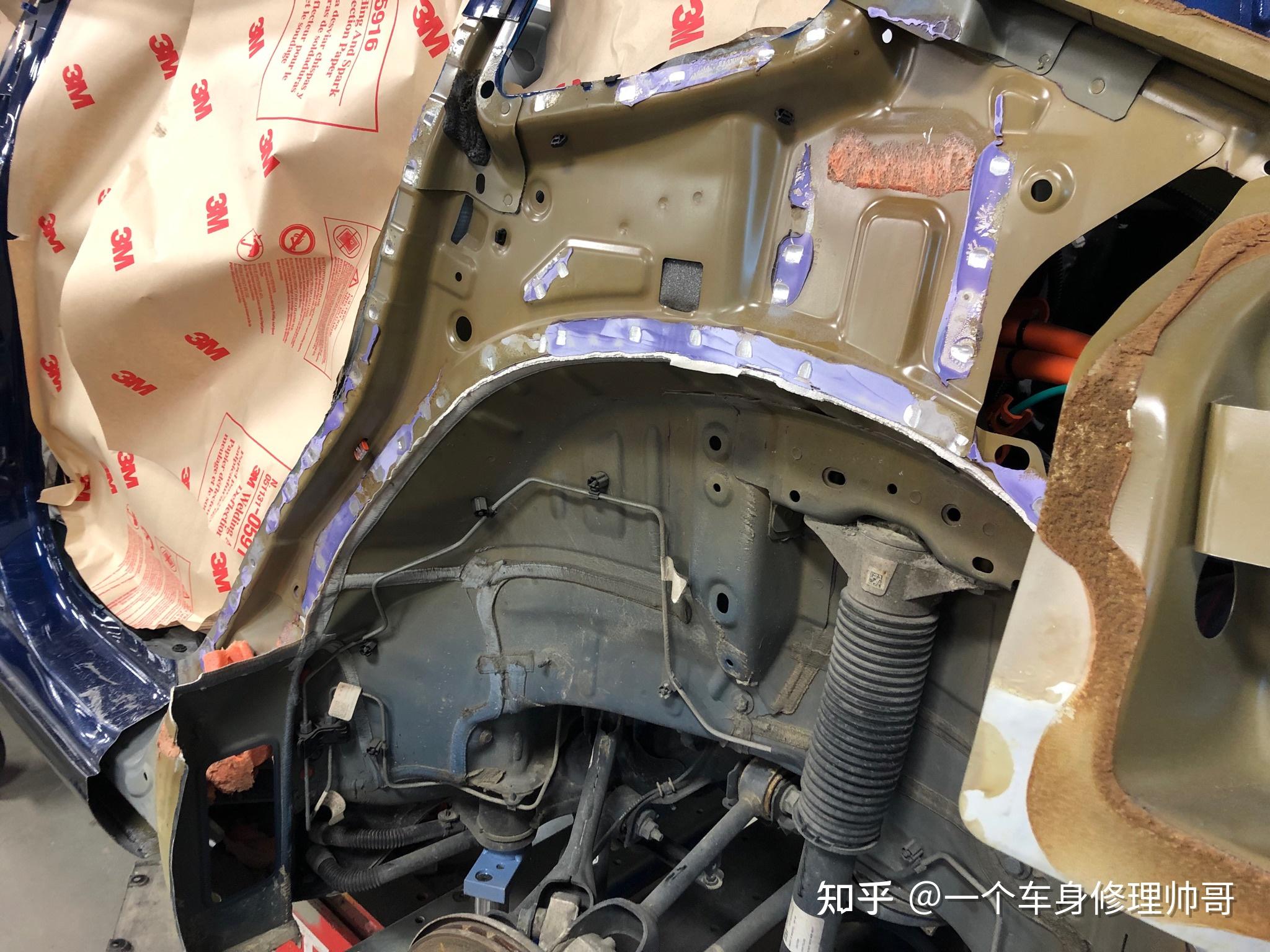 特斯拉model3钣金修复