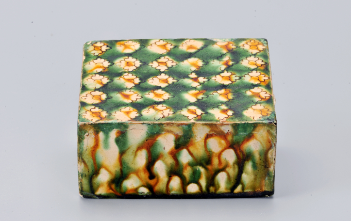 唐三彩——盛世大唐的华彩流光！ - 知乎