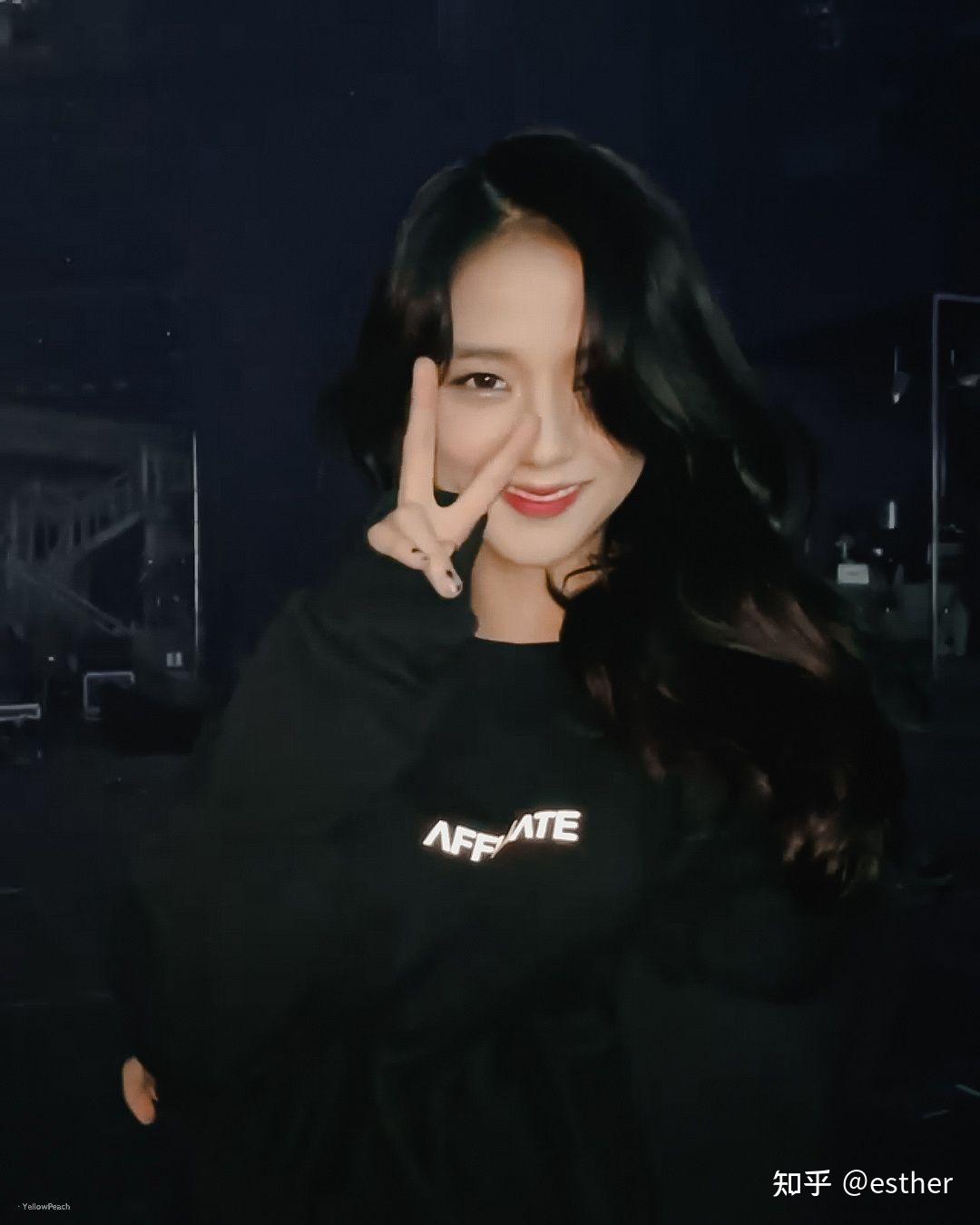 blackpink每位成员的标志性拍照姿势都是什么