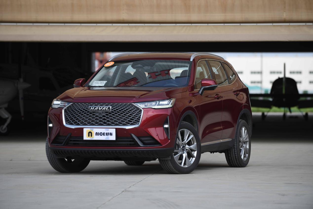 49万一句话点评:哈弗h6这个"中国suv领导者"在变得更加年轻,精致的