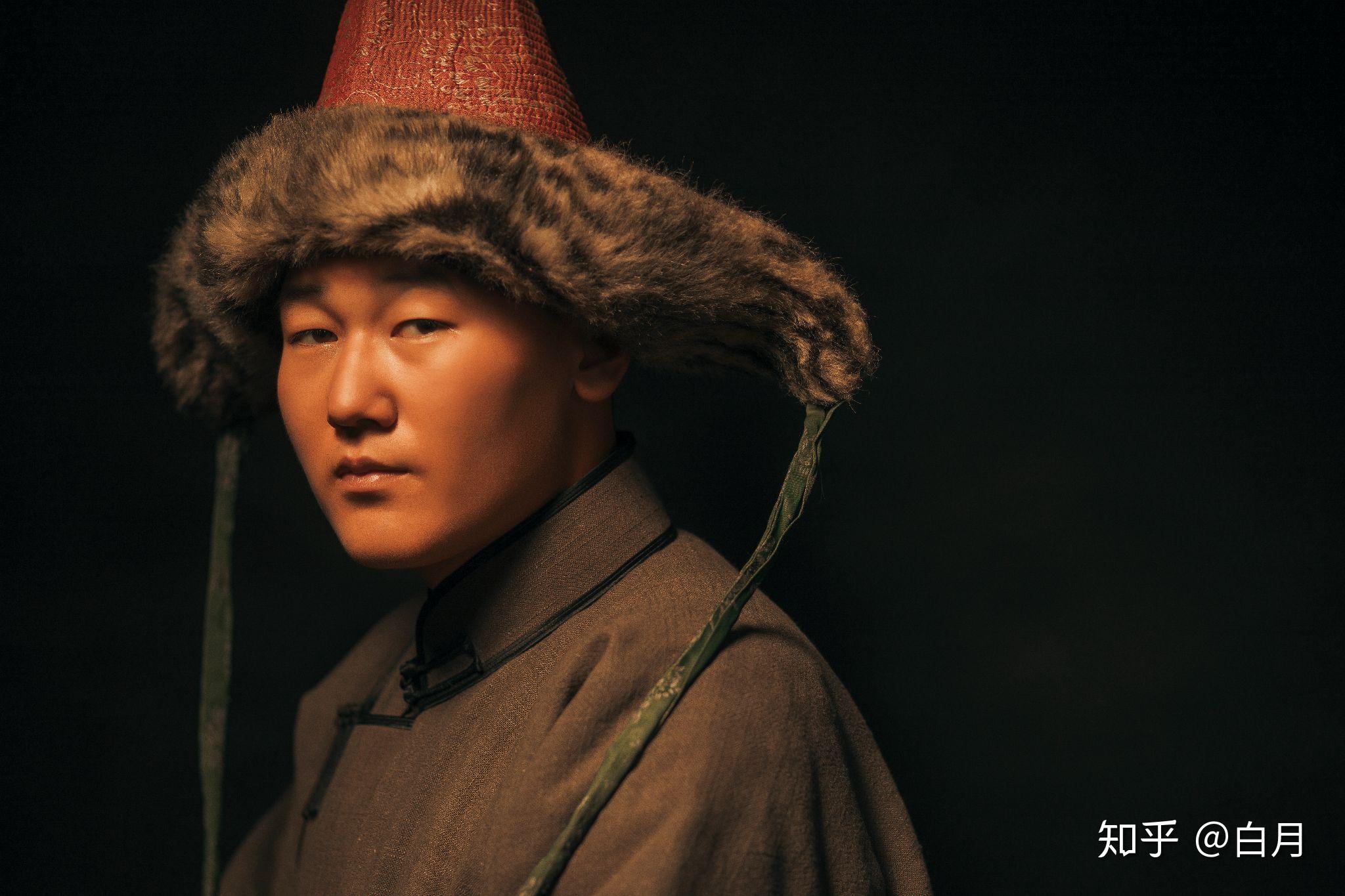 纯纯的蒙古族长相是什么样