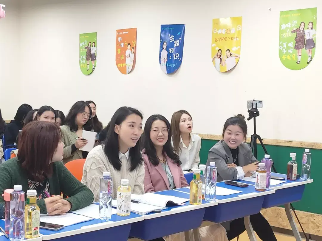 于欢英语19年秋季课质大赛直营二部教师组参选