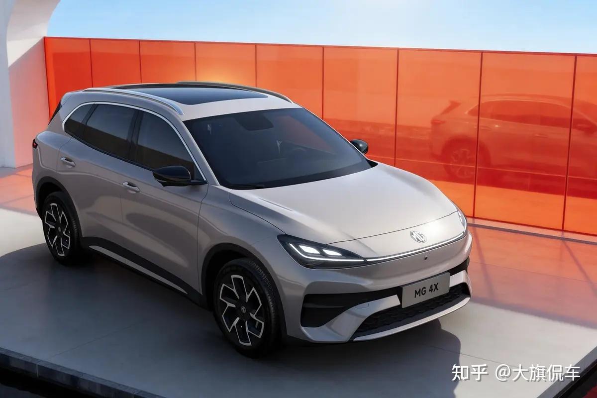 入门即搭载半固态电池,续航至少510km:MG 4X官图发布