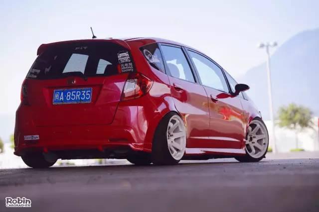 飞度改装案例最美图片 v2-fc20ec8462226a3355cc7266d618bd88_r.jpg