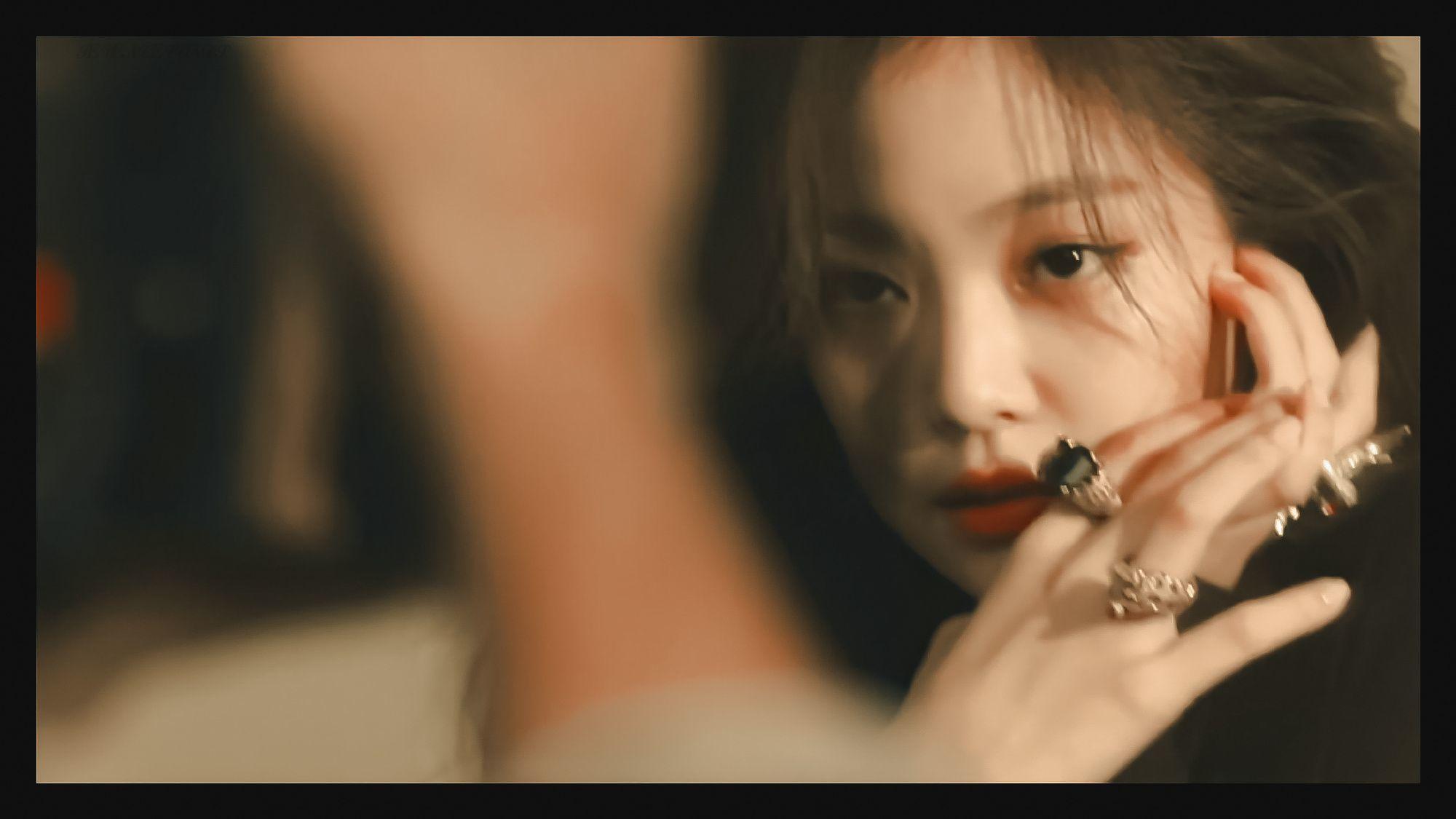 大家有可以用作电脑壁纸的jennie的美图吗? - 知乎