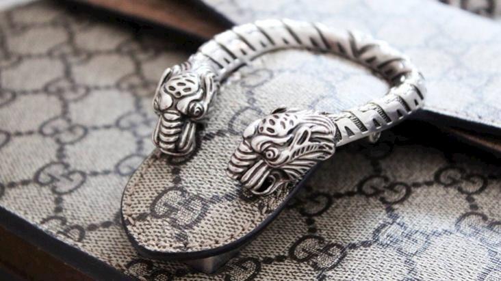 GUCCI酒神WOC包测评,一只有N种背法的钱包