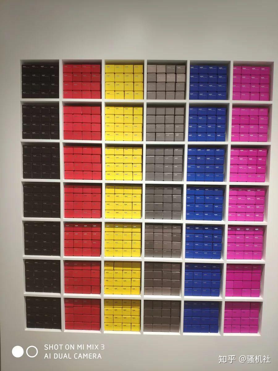 现在买小米8还是买mix3?