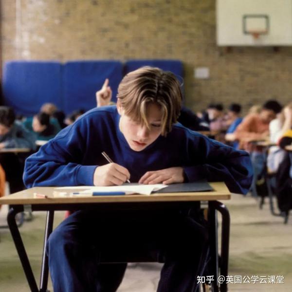 差了一个 I 的gcse与igcse有何不同 知乎