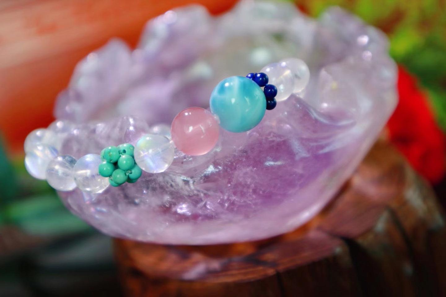 恋人之石月光石招桃花吗是爱情石吗