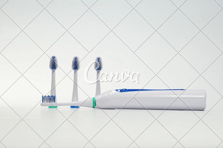 刷牙最该刷的其实不是牙齿，很多人刷错了，有一处很少有人刷到 - 知乎