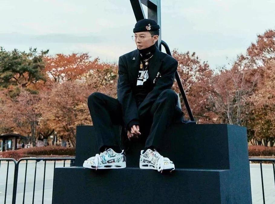 分享权志龙退伍后的穿搭灵感我们为你亲自演绎了3套搭配示范