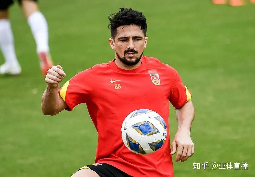 亚体直播真留洋洛国富加盟巴甲球队仍使用中文名