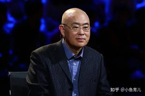 女儿郑亚飞,名副其实的学霸,被美国6所知名大学录取,还获得了全额奖学