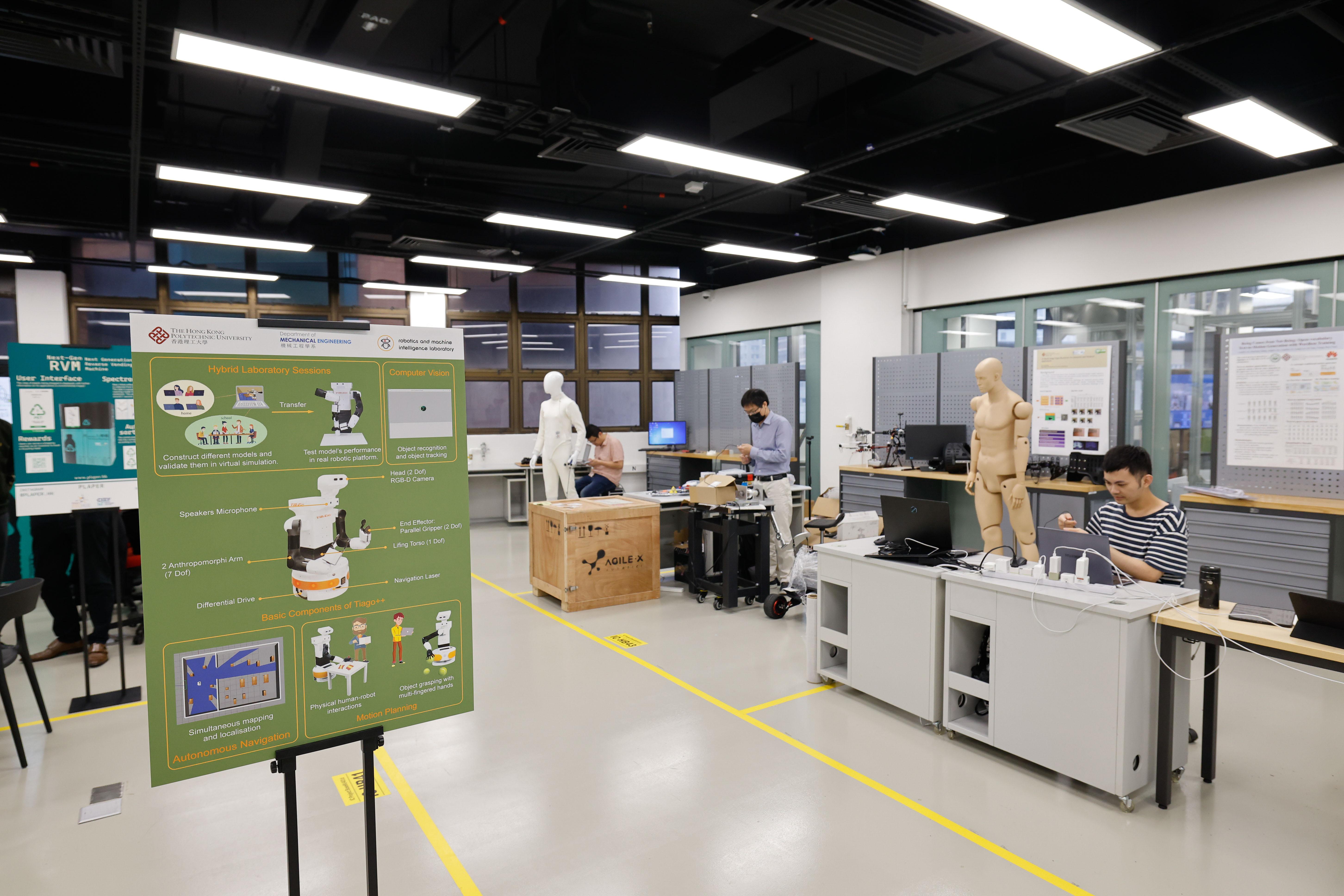 香港理工大学携手海柔创新 于人工智能机器人实验室引入先进智能配送