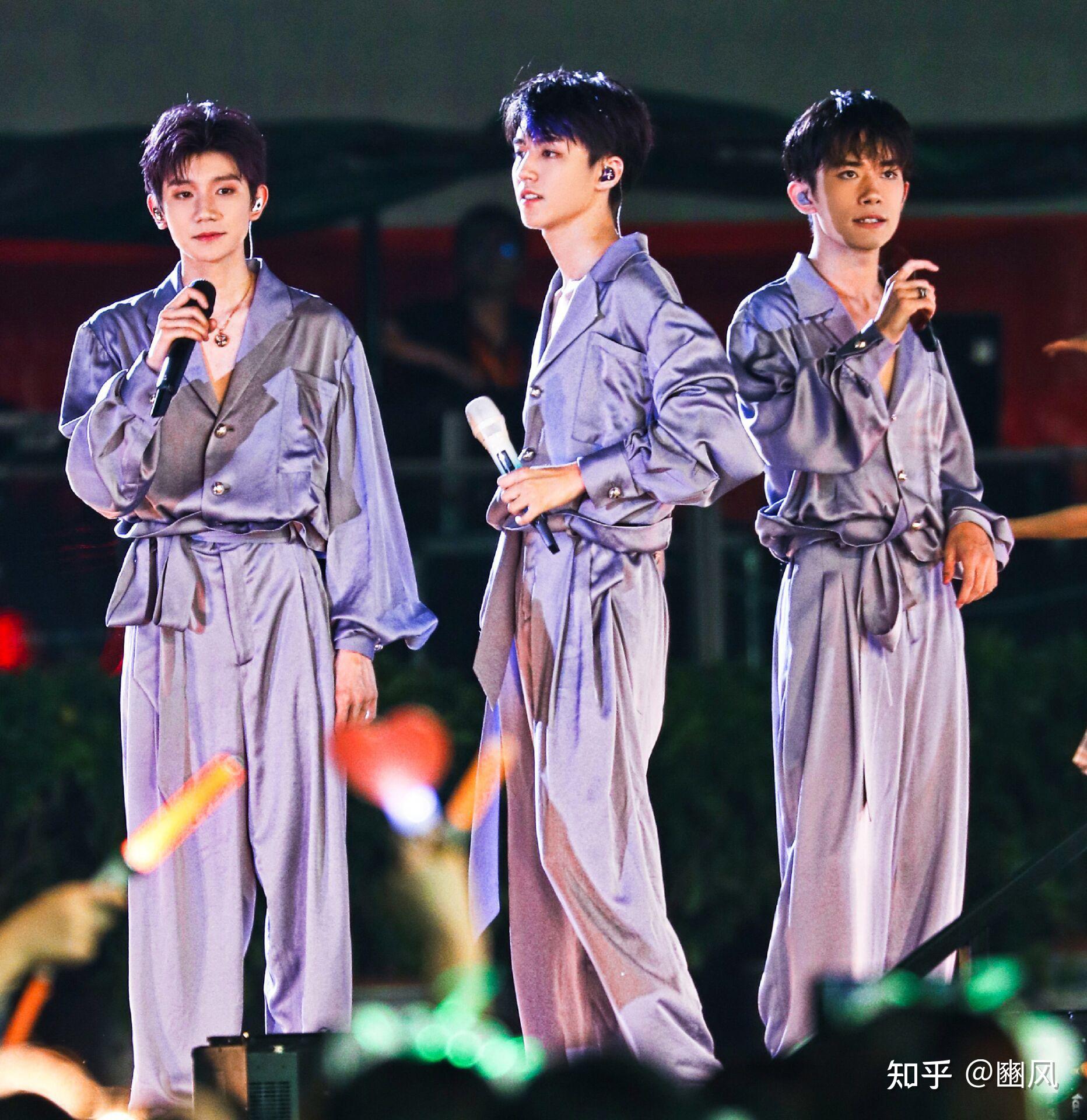 求一些tfboys的绝美图片,无水印的最好! - 知乎