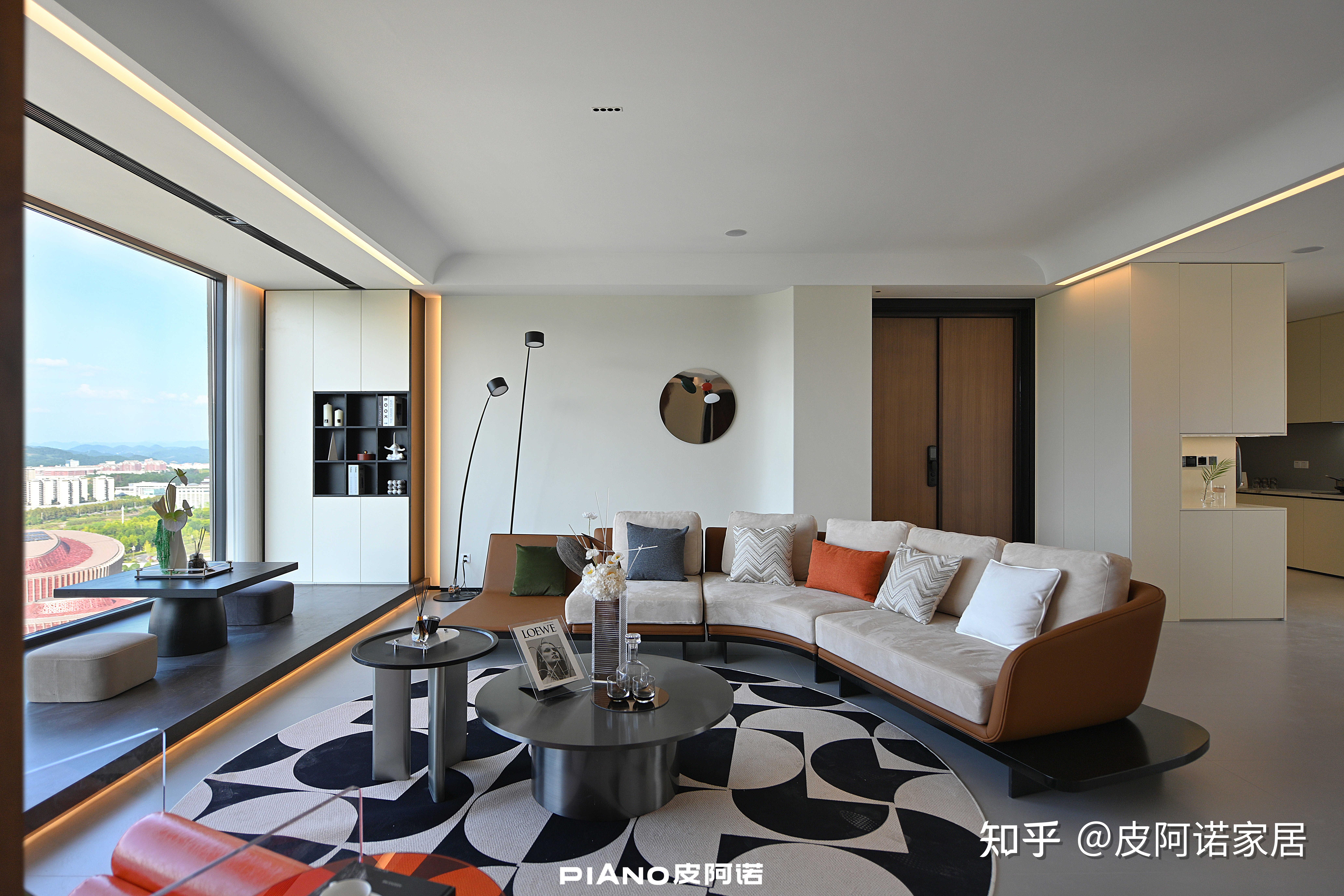 客厅全是落地窗怎么装修好看?