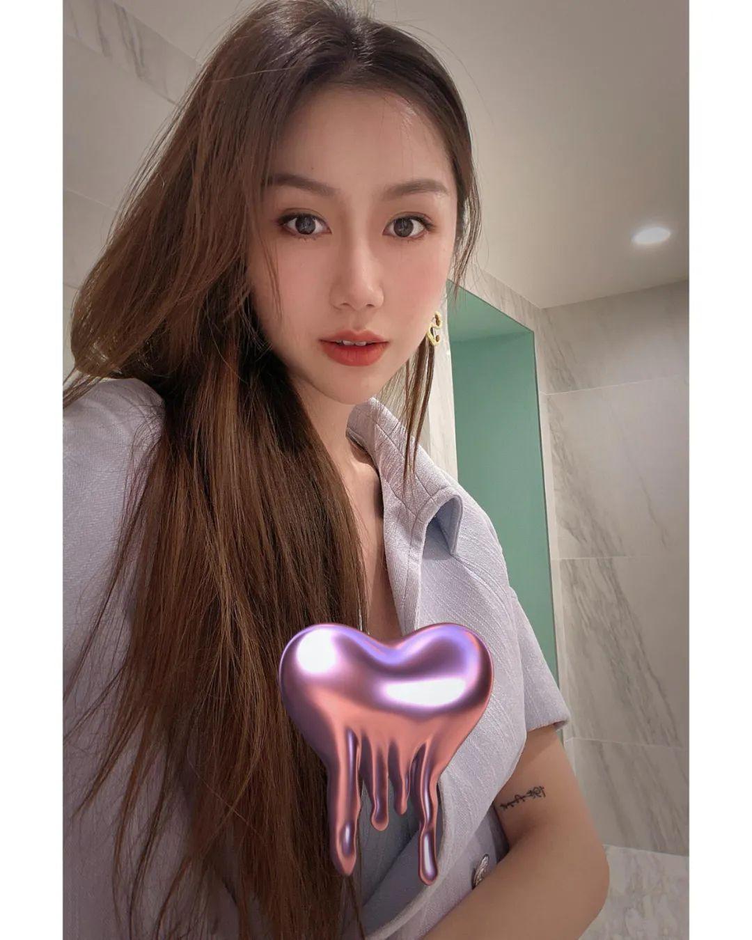 【篮球花边】|孙悦小娇妻陈露,近日ins更新私密靓照