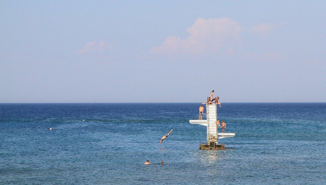 儿童玩沙池多少钱