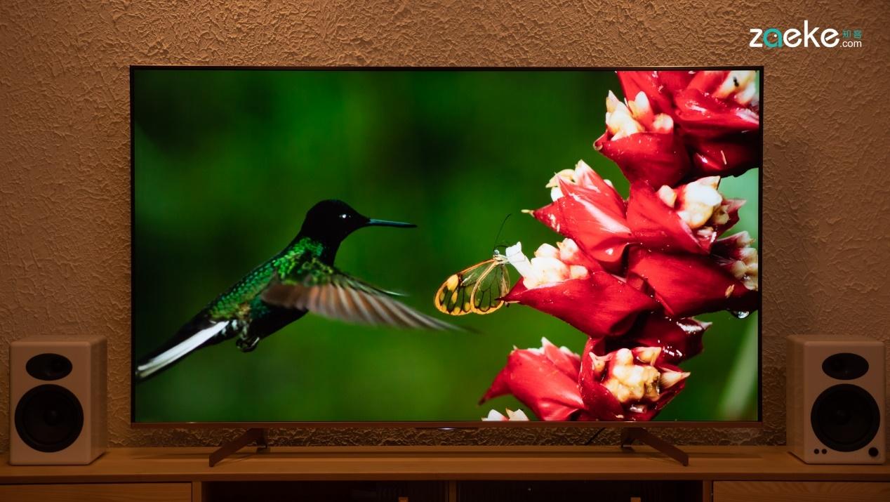 许多人都吐槽过电视开机广告的狂轰乱炸,但索尼也一直没有在系统