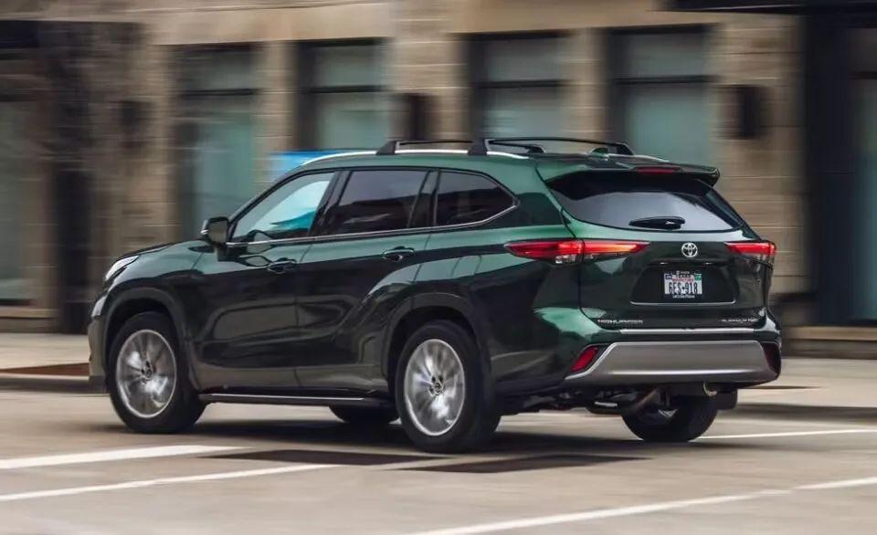 2024款丰田汉兰达highlander