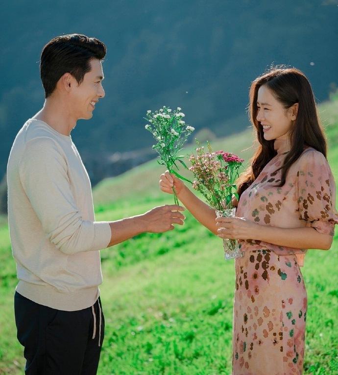 玄彬孙艺珍67676767爱的迫降剧照真的不是cp吗