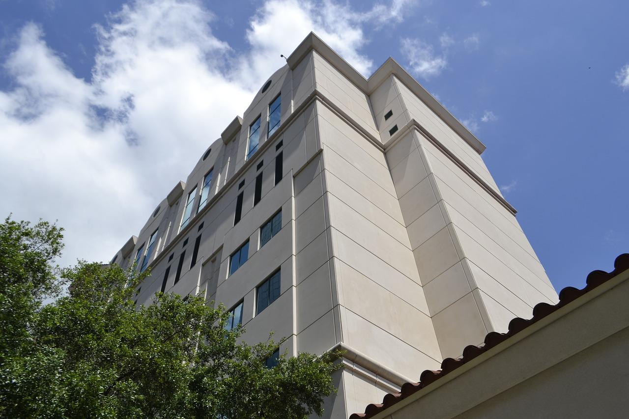 灵川大龙府在哪里读书