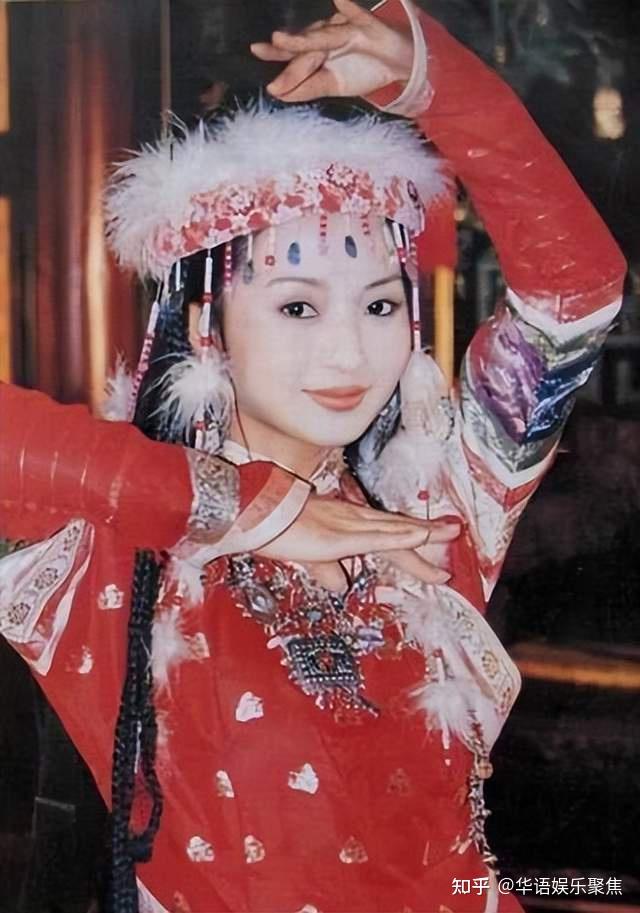 如何评价老还珠格格里面香妃扮演者刘丹的长相和气质? - 知乎