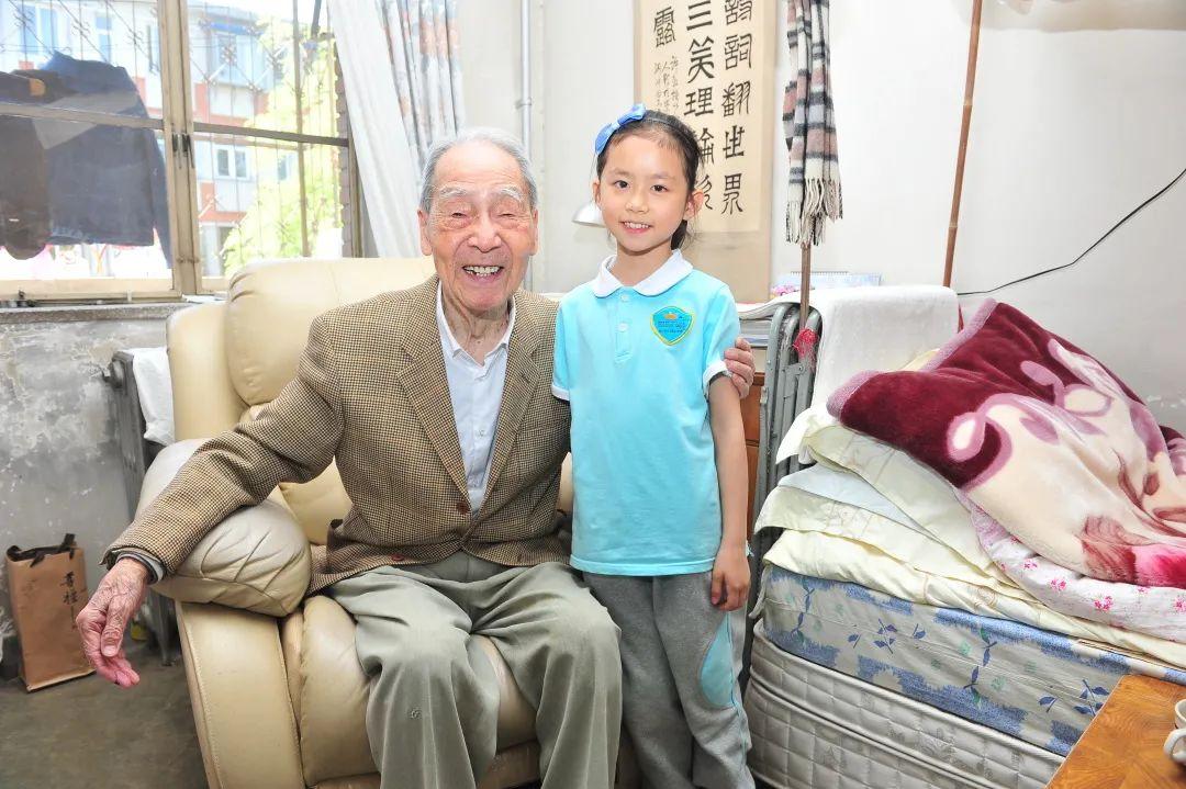 百岁翻译界泰斗许渊冲逝世他曾这样嘱咐我们