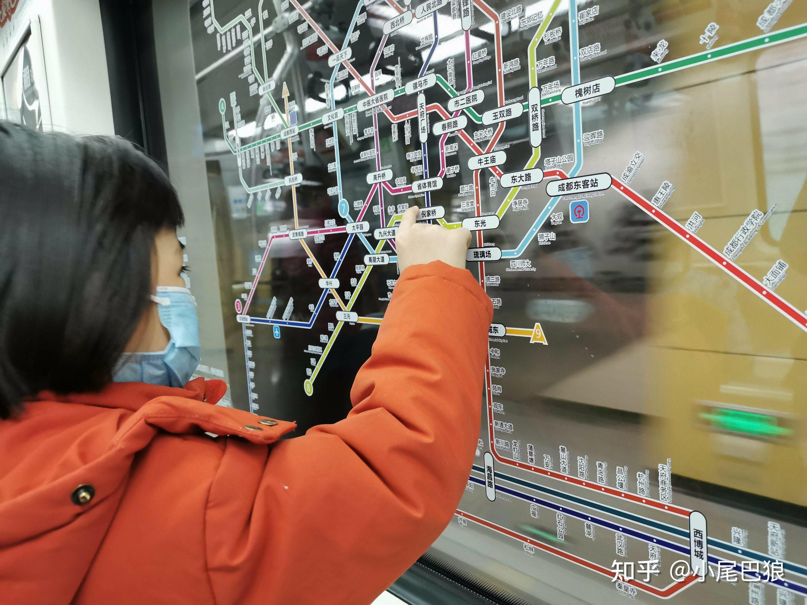 5岁孩子超迷地铁,每周末都要父母陪坐地铁一整天,企图坐遍全上海,你会支持他吗? - 知乎