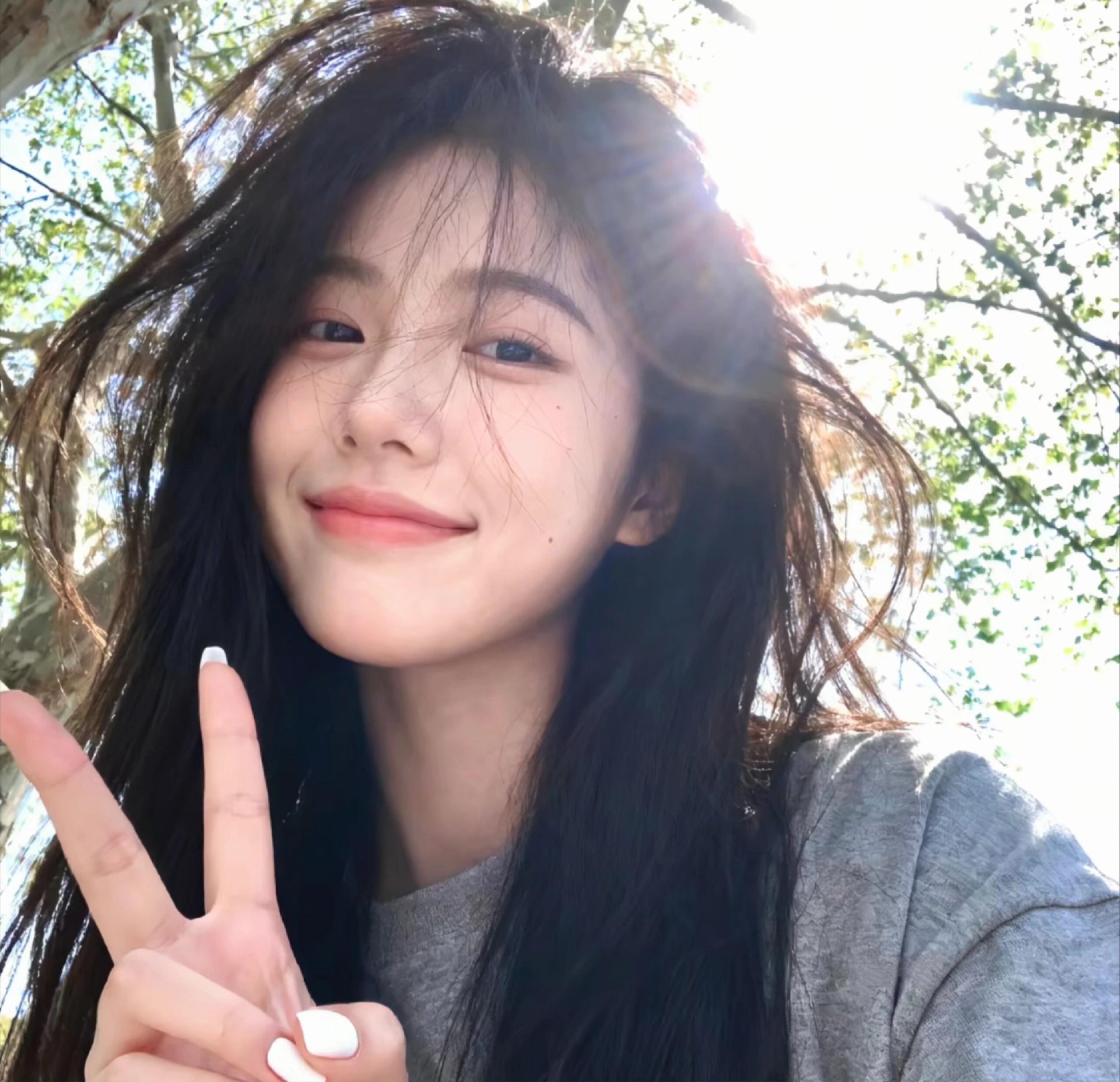 100  高清无水印真人女生头像合集