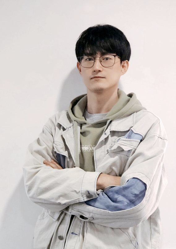 yue sheng 岳胜碧橙"国民岳父""top级神颜"总让人以为他只有20 岁打造