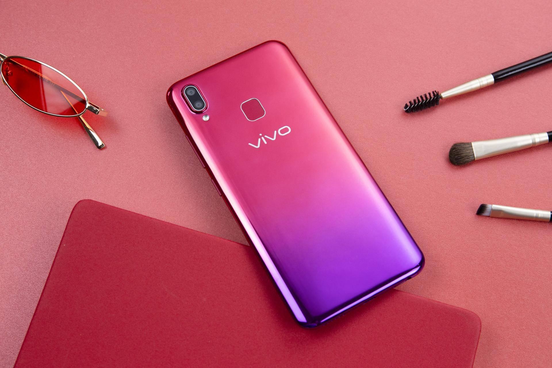 抢先上手vivou1这几点真的不像千元机用完会上瘾