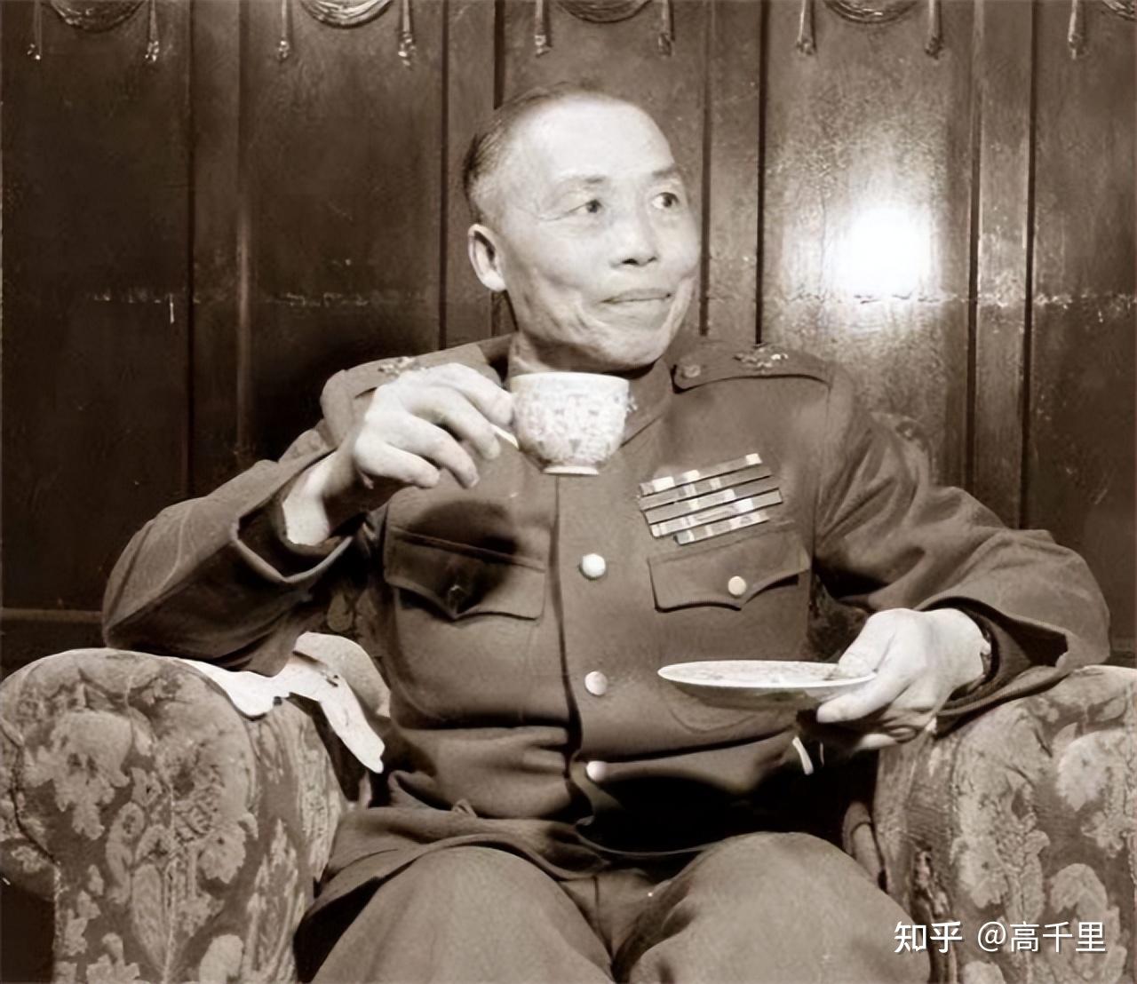 李宗仁晚年的第三场婚礼妻子去世不满3月急找年轻姑娘做续弦