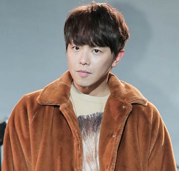 家中滑倒撞到头无人发现36岁黄鸿升离世洗澡时潜在危险排行榜独居必看