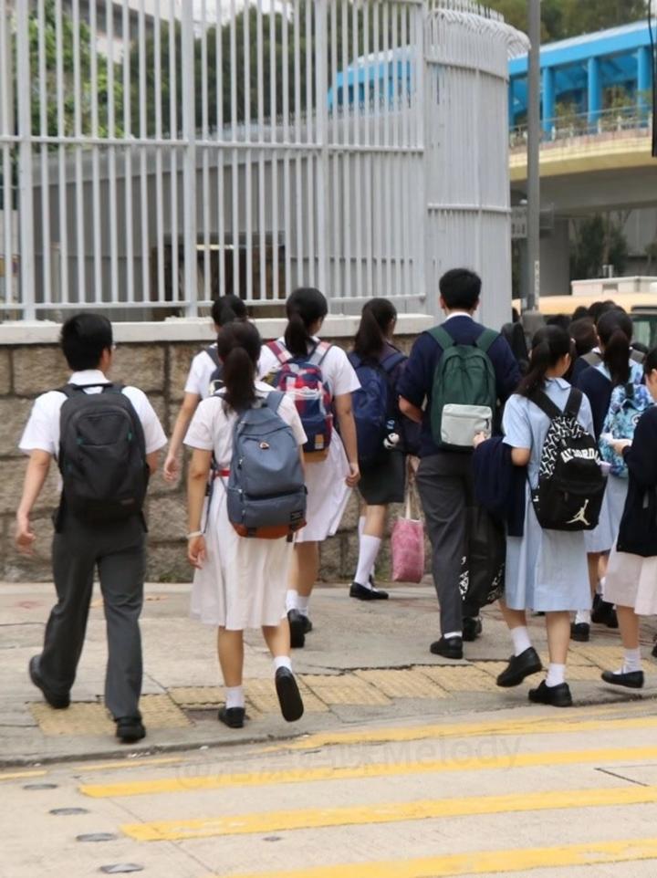 香港中一叩门必备攻略，照着做录取率翻倍！（附叩门时间+面试真题） - 知乎