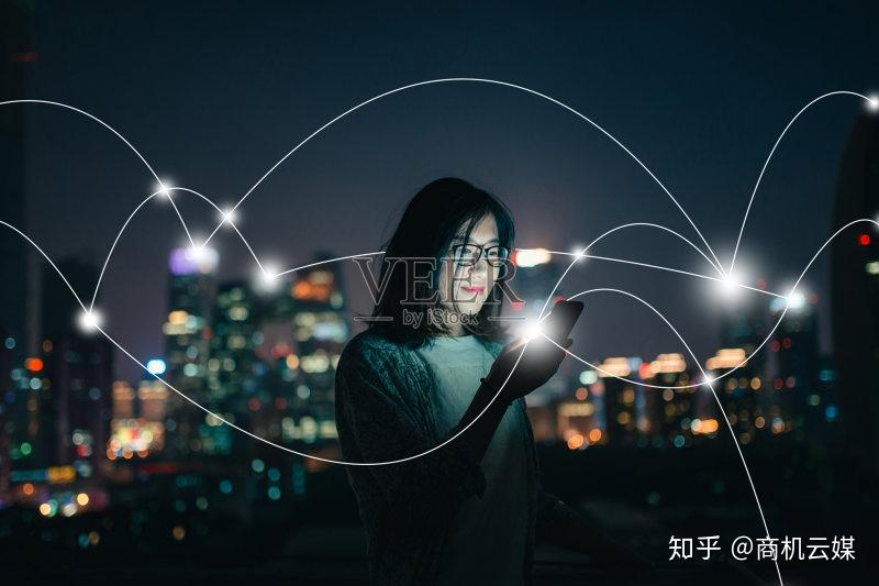 如何通过媒体发稿建立行业话语权与专业品牌形象 (如何通过媒体曝光来推动问题的解决?)