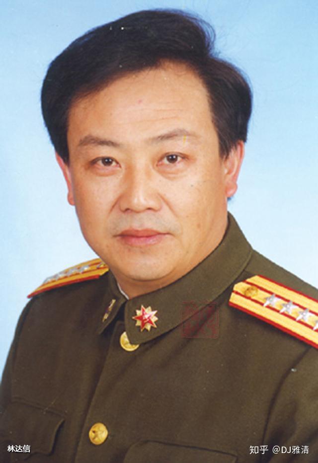 80年代银屏两帅哥英俊儒雅如亲兄弟观众傻傻分不清如今都老了