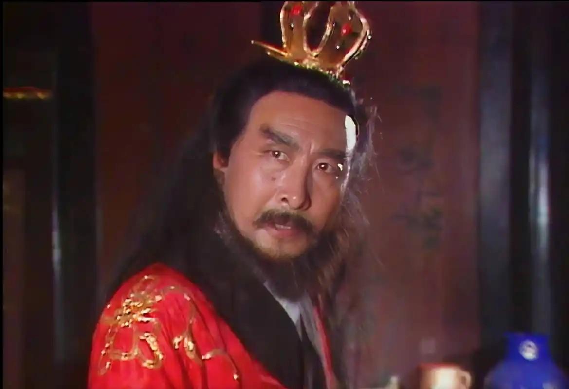 为什么西游记里蜈蚣精是千目而不是千足?