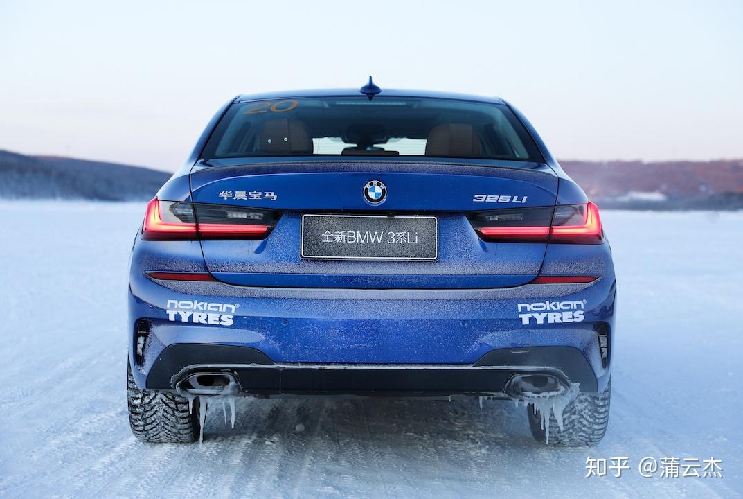 全擎纵享冰雪之悦2019bmw北区冰雪驾控大师训练营驰骋冰原